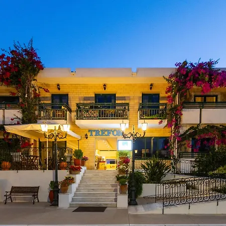 Trefon And Family Aparthotel 3*